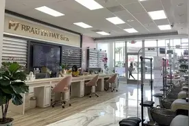 美媒：越南华裔女子洛杉矶开美甲店 靠品质取胜图片
