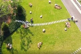 果然视频｜茂岭山山体公园登山栈道完工，济南东城又添休闲好去处视频封面