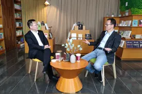 俞敏洪&郗会锁 期待中国高中素质教育的真正样本图片