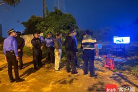 居民投诉有人夜间路边唱K扰民 海口城管部门：禁止十点后开展活动图片
