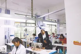 返乡青年在家创业年产值超千万图片