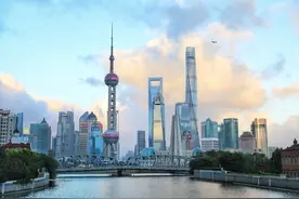 迎风而立：浦东的时代，时代的浦东图片