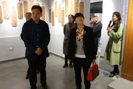 济宁曲阜市尼山镇举行第七届百姓儒学节文艺汇演 暨新时代文明实践分中心启用仪式图片