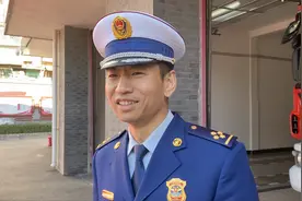 追梦火焰蓝｜使馆区的守护者，歪果仁的“蓝朋友”图片