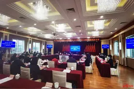 当众对欲脱离组织成员“挑断脚筋、割断手筋”，成都一“黑社会”20人被判刑图片
