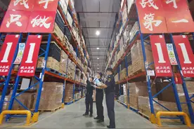 “双11”跨境电商业务大幅增长，黄埔海关清单同比增1.4倍图片
