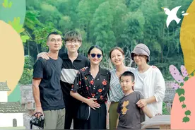 抖音的首档“所有格”纪实真人秀上线了，想让你思考如何与自我和解图片