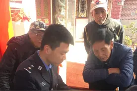社区民警林建：做侨乡百姓贴心人图片