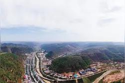 在南梁的土地上图片