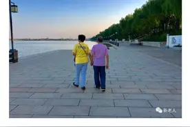 爱情观之二说：两情相悦固然为幸，白头到老更是幸之大幸图片