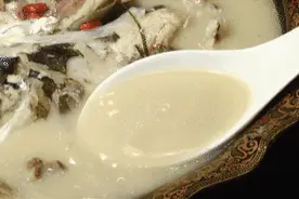 鸡汤、鱼汤、骨头汤哪个更有营养？原来这么多年都喝错了图片