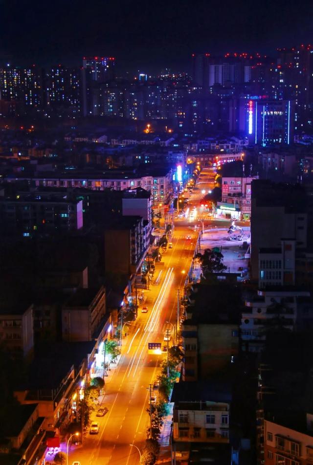 鱼翅海参花胶鸡怎样煲汤 2026年鱼翅花胶海参鸡汤的做法