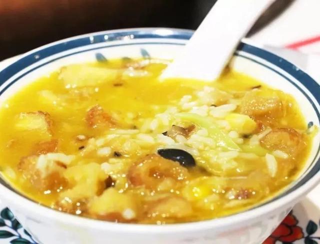 鱼翅海参花胶鸡怎样煲汤 2026年鱼翅花胶海参鸡汤的做法