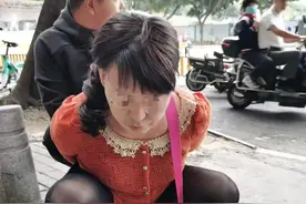一老伯街头忽遭“美女”搭讪，接下来这幕谁都没想到……图片