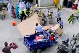 快递员被砸身亡，妻子称“公司不承认丈夫是员工，拒按工伤赔偿”？中通最新回应图片