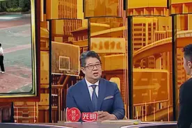 与白岩松连线时，钟南山曾迟疑回答，事后自责：我的脑子都已经木了图片