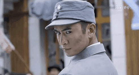 《雷霆战将》只是“亮剑三部曲”的开始，后头还有《星空大战》《未来战士》，怕不怕？