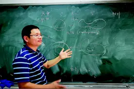 穿越11年的数学长跑：寻找那颗最完美的“鹅卵石”图片