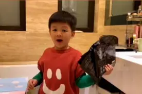萌娃吐槽妈妈买太多“李老头”产品 李佳琦竟在线支付改口费？图片