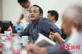 红星专栏｜霍俊明：老桃陶春，你还欠我一场诗人兄弟的拥抱图片