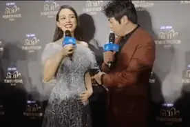 怀孕不显肚，真的是“完美孕妇”吗？| 睡前聊一会儿图片