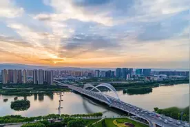 三分钟，看山西转型发展新路视频封面