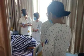 饭后呕吐持续三个月，一查竟是胃癌晚期！这种吃法要注意图片