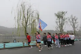 跑马大神管油胜的第一次杭马之旅正式开启图片