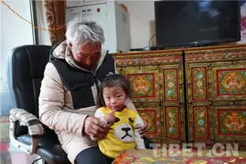 西藏那曲比如县易地扶贫搬迁：怒江河畔 羌塘牧民的新生活图片