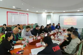 体育资讯 | 市体育局副局长葛菲到秦淮指导调研省运会备战工作图片