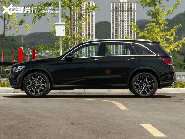 豪华品牌中型SUV的中坚力量，奔驰GLC解读低配车