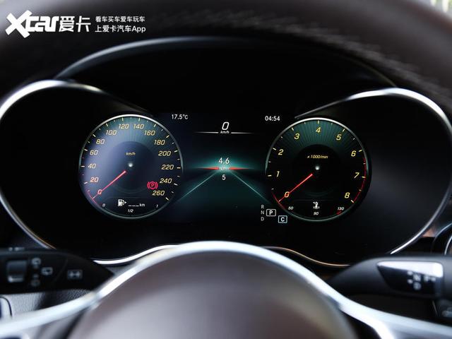 豪华品牌中型SUV的中坚力量，奔驰GLC解读低配车