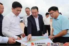 宁夏天元锰业集团考察组莅玉开展投资考察图片