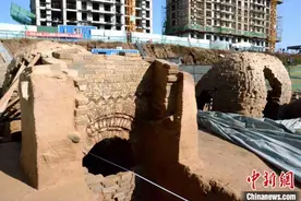 山东德州一建筑工地发现东汉古墓 将进行拆解保护图片