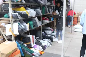 街采丨你的快递包装是如何处理的？视频封面