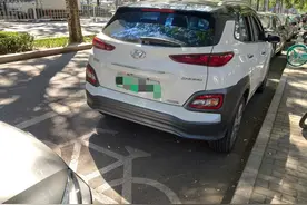 严查违停！北京交警将集中整治故宫北门周边交通秩序图片
