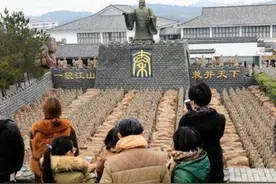 南方“长城”、安徽“兵马俑”…山寨文物几时休图片