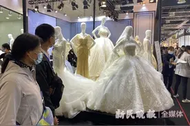 “95后”迈进婚姻殿堂，婚博会上他们喜欢怎样的婚礼？图片