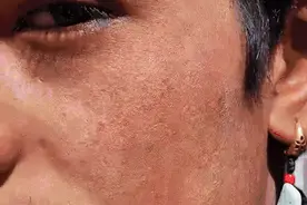 “野生网红”丁真：被制造，被怀疑，被淡忘图片