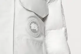 加拿大鹅今为止最具“可持续性”的派克大衣图片