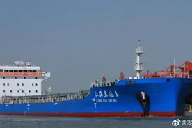 万吨级江海船将直达武汉图片