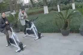骑车发电给手机充电，你想试试不？视频封面