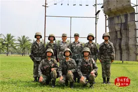 这个女兵考核全连第一，男兵看后表示“压力山大”图片