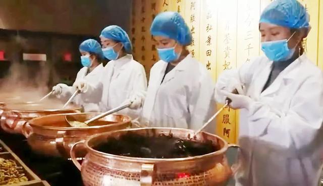 曝光！泉州人注意！这个叫娟娟的女人火了