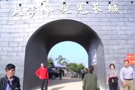 你有“八达岭”，我有“八字岭”！广西高仿“长城”是什么样子？图片
