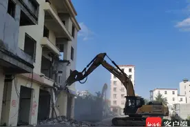 三亚加速推进抱坡文化中心项目征迁工作 已拆70栋房屋图片