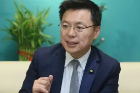 台“调查局”地方站聚餐出现“中共真打过来就投降”言论，后面的发展有点无语图片