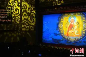 西藏自治区藏剧团成立60周年藏戏音乐会在拉萨举行图片