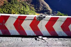 最新紧急公告：国道317线有管制，成都到马尔康需绕行黑水或松潘图片