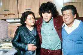 一档节目和贝利“握手言和”，关于马拉多纳的10件事图片